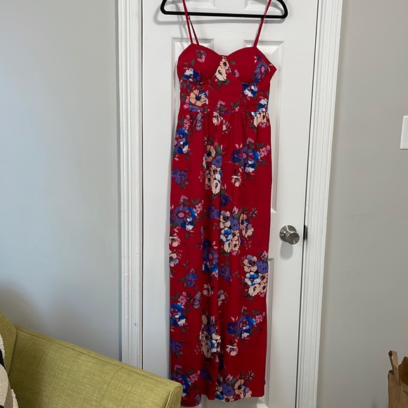 NWT floral jumpsuit - Picture 1 of 8
